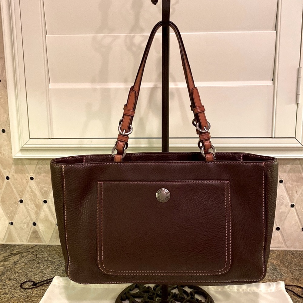 COACH  brown pebbled leather Chelsea tote with rose pink stitching. #FS8E97